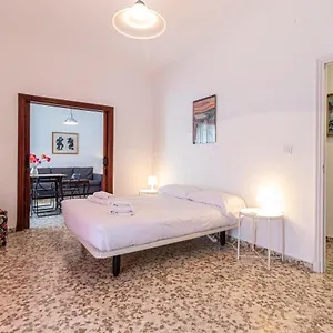  Apartment Allo Plaza Arenal Centro 2